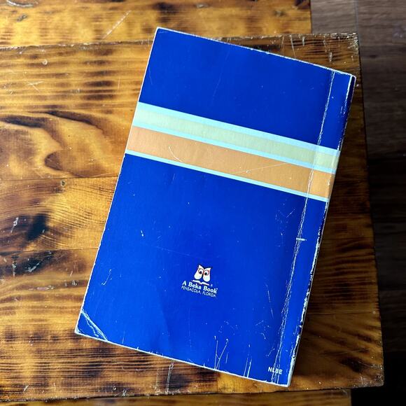 Vintage 1985 Magic Carpet Paperback Chapter Book - Picture 8 of 9